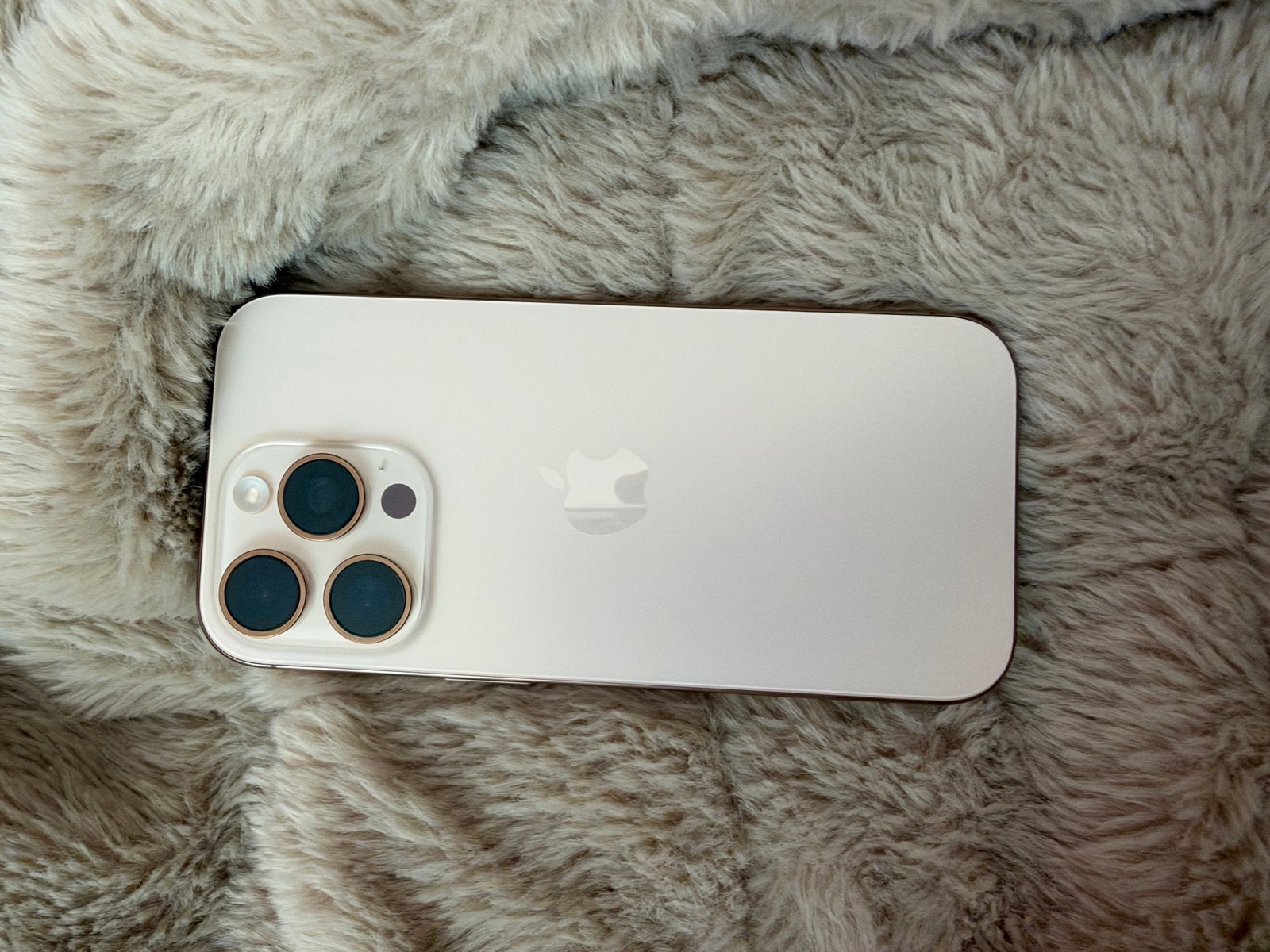 iPhone 16 Pro 1TB Goud 94% batterijconditie, Telecommunicatie, IPhone 16 Pro, 1 TB, Ophalen of Verzenden, Zo goed als nieuw
