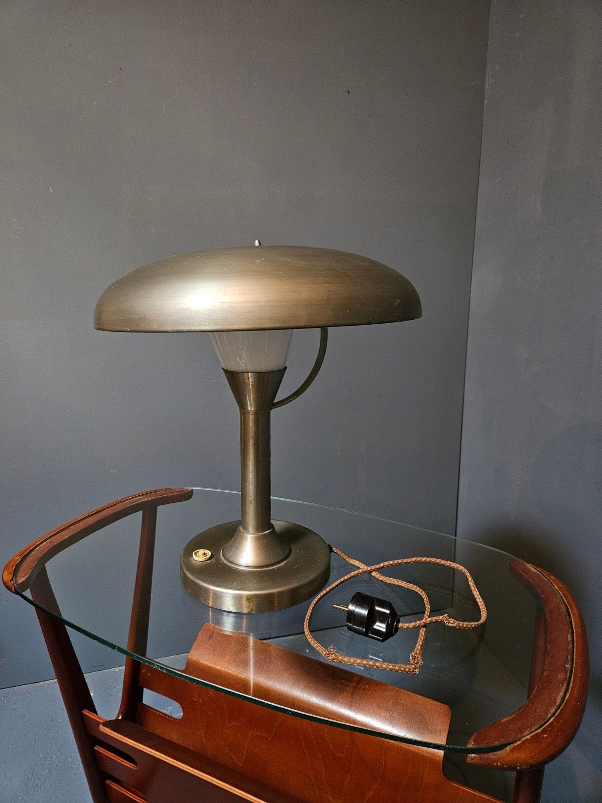 Vintage Bauhaus stijl tafellamp, jaren '30, Ophalen of Verzenden