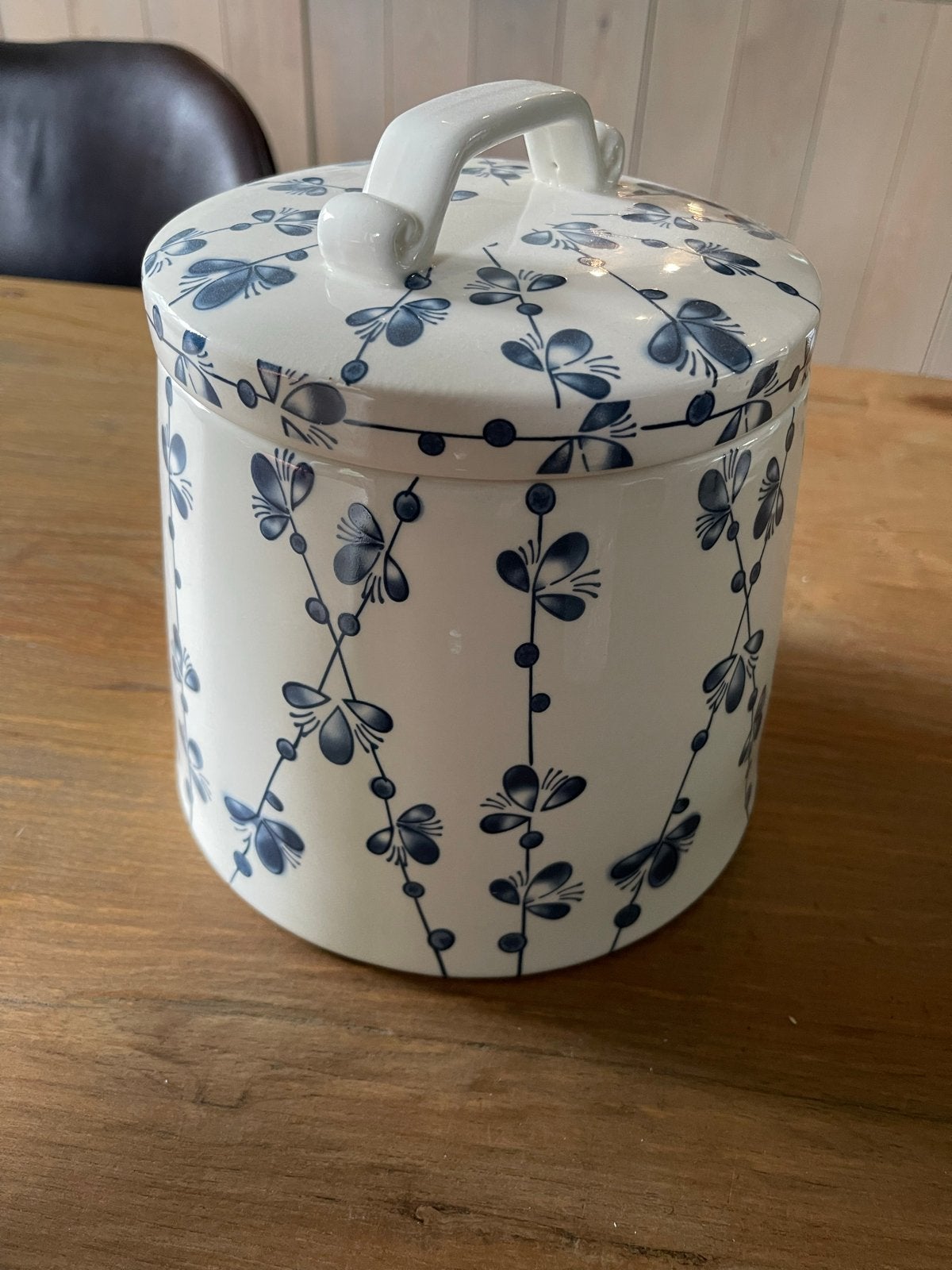 Riverdale pot met deksel - Blauw/Wit - 20cm hoog, Ophalen of Verzenden, Wit, Steen/keramiek, Landelijk