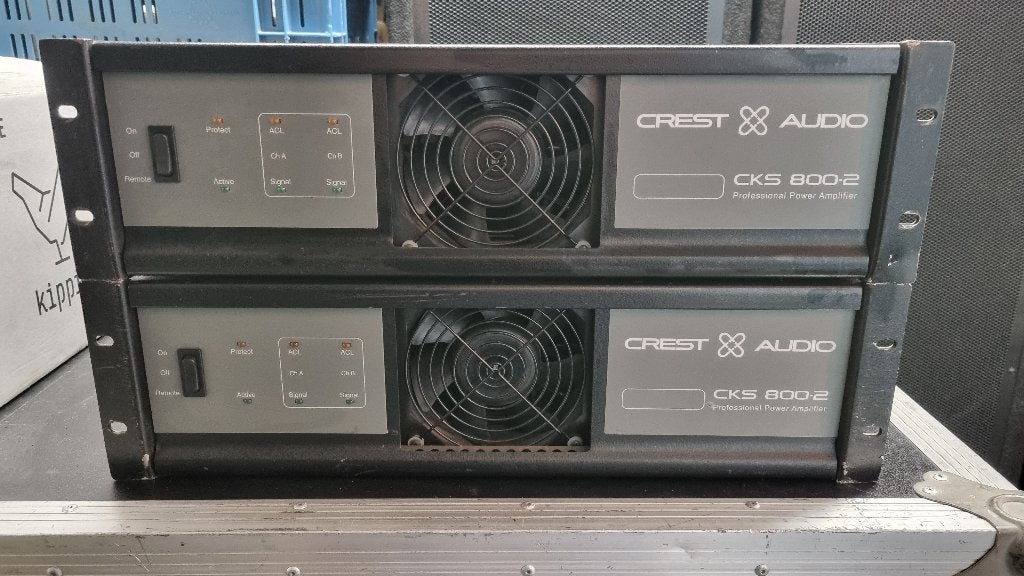 Crest Cks 800-2s 8000 3HE 2xVersterkers 1 heel 1 kapot, Gebruikt, Complete surroundset, 120 watt of meer, Ophalen