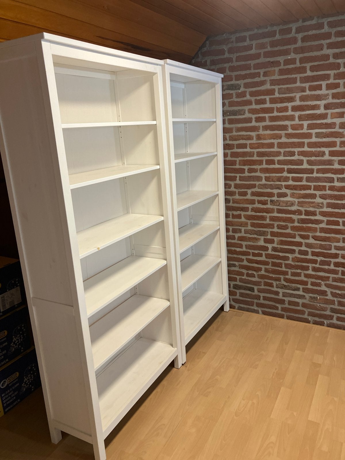 Twee IKEA boekenkasten - snel ophalen!, Huis en Inrichting, Ophalen, Met plank(en), Gebruikt, 50 tot 100 cm