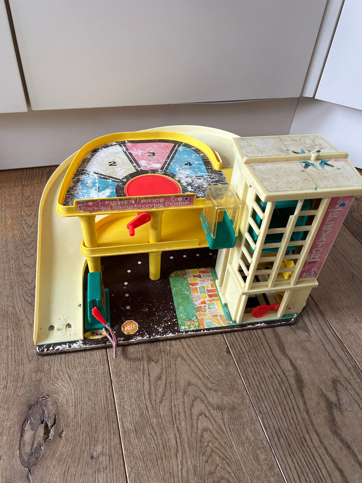 Vintage Fisher-Price Parkeergarage, Ophalen, Gebruikt, Speelset