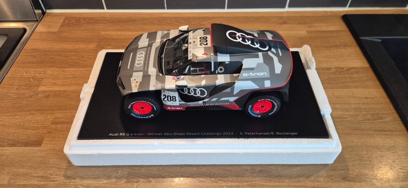 Audi RS Q e-tron # 208 Spark 1 18, Ophalen of Verzenden, Nieuw, Auto, Overige merken