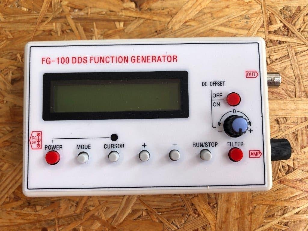 FG-100 DDS Function Generator - toongenerator, Ophalen of Verzenden, Zo goed als nieuw, Geluid