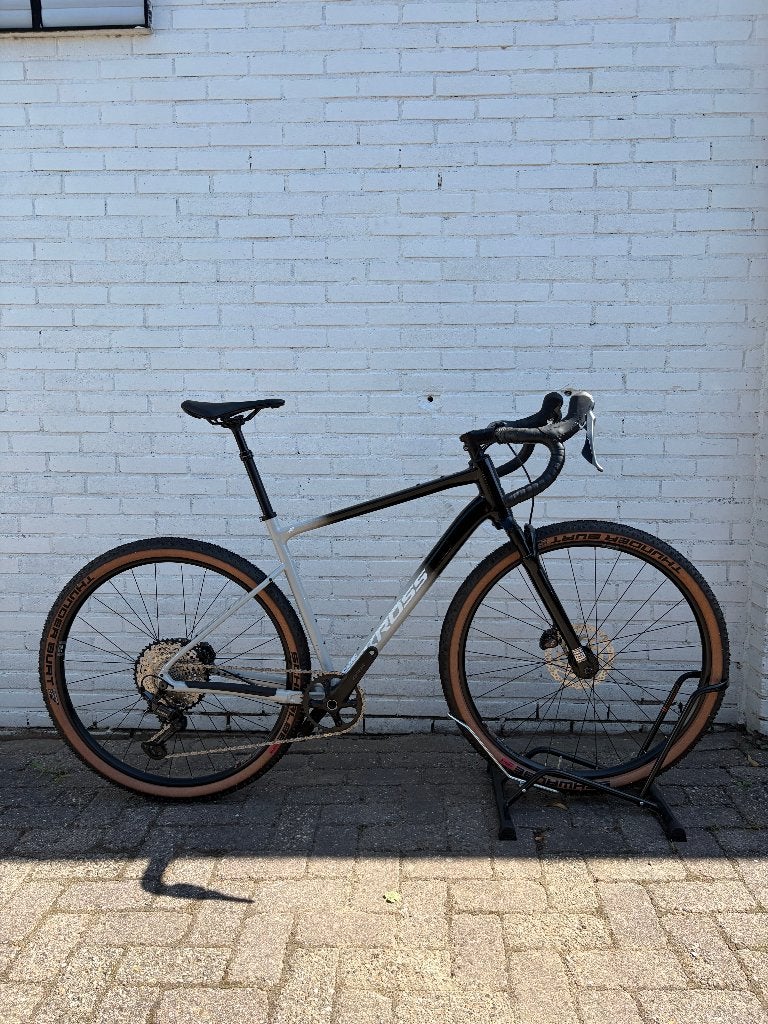 Kross Gravel Esker, 28 inch, 10 tot 15 versnellingen, Schijfrem, Ophalen