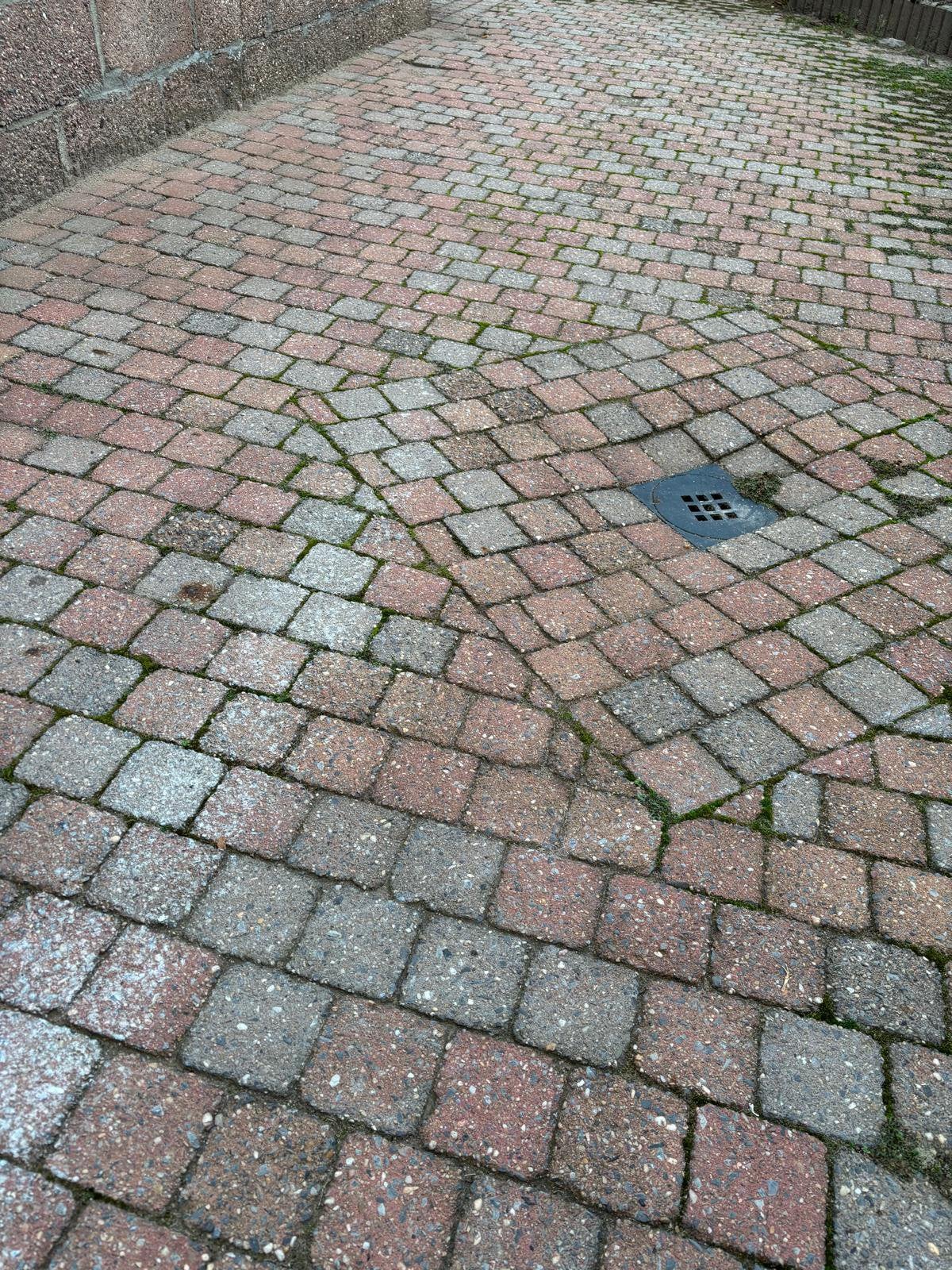 Gratis af te halen 10x10 klinkers, Ophalen, Zo goed als nieuw, Beton, Klinkers
