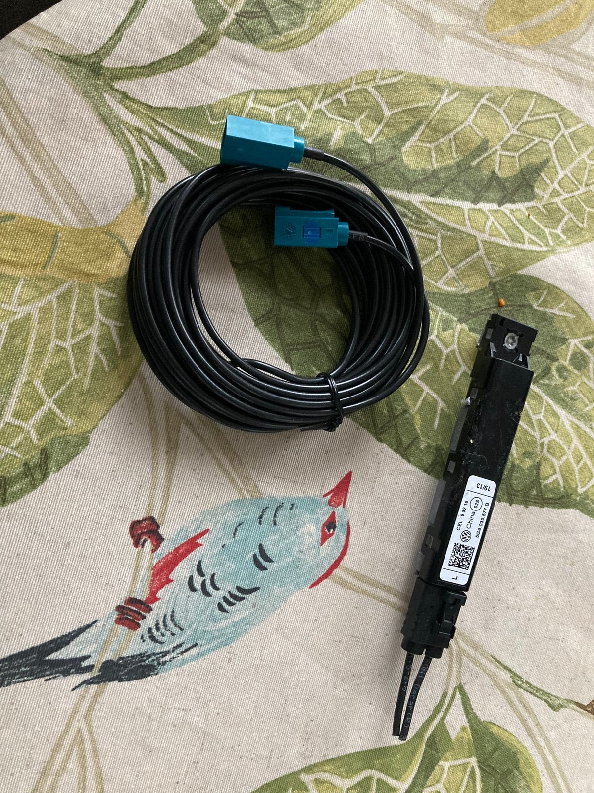 DAB antenne VW met kabel  5G6.035.577.B, Ophalen of Verzenden, Gebruikt, Volkswagen
