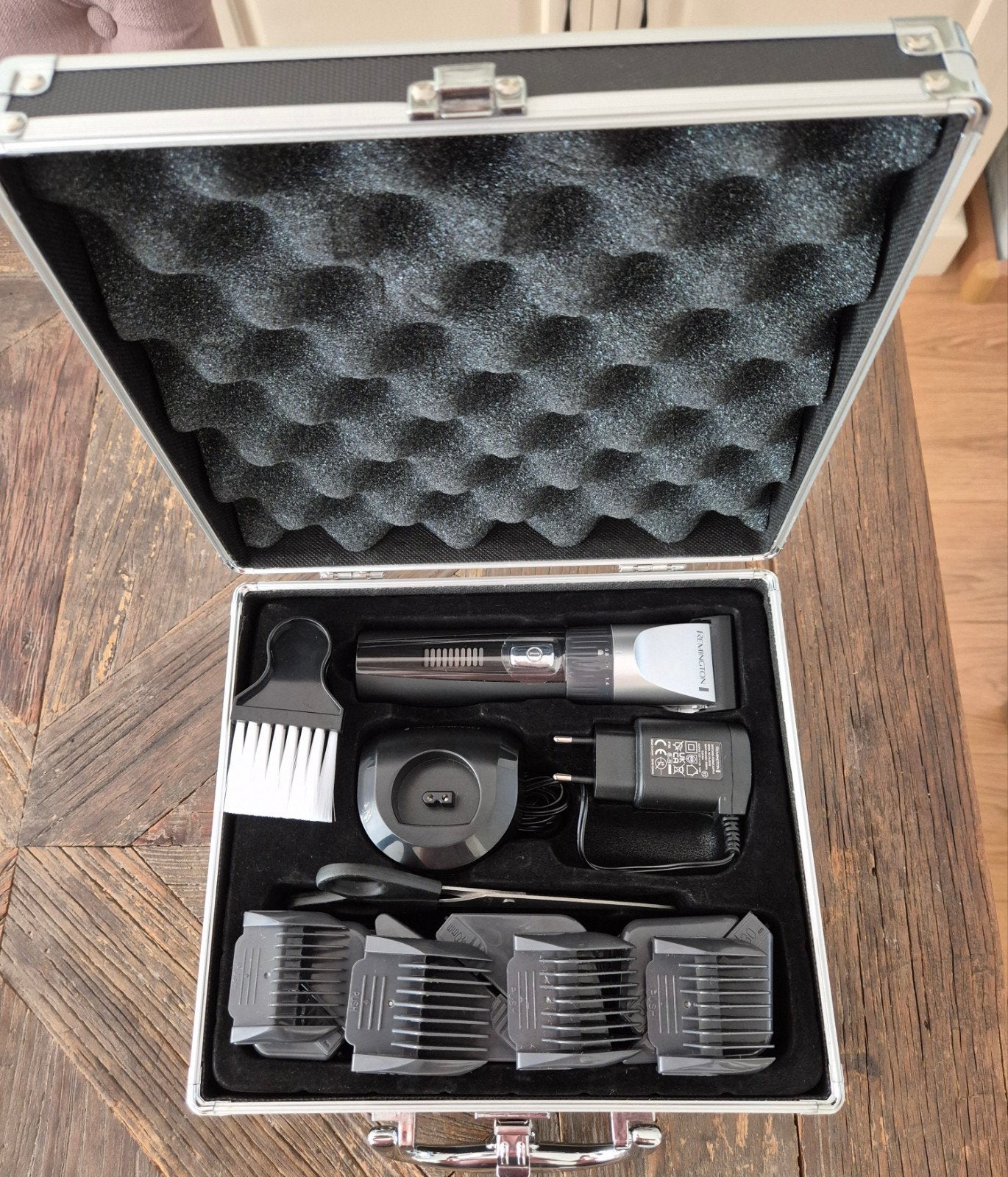Tendeuse Remington set in koffer, Ophalen of Verzenden, Nieuw, Tondeuse
