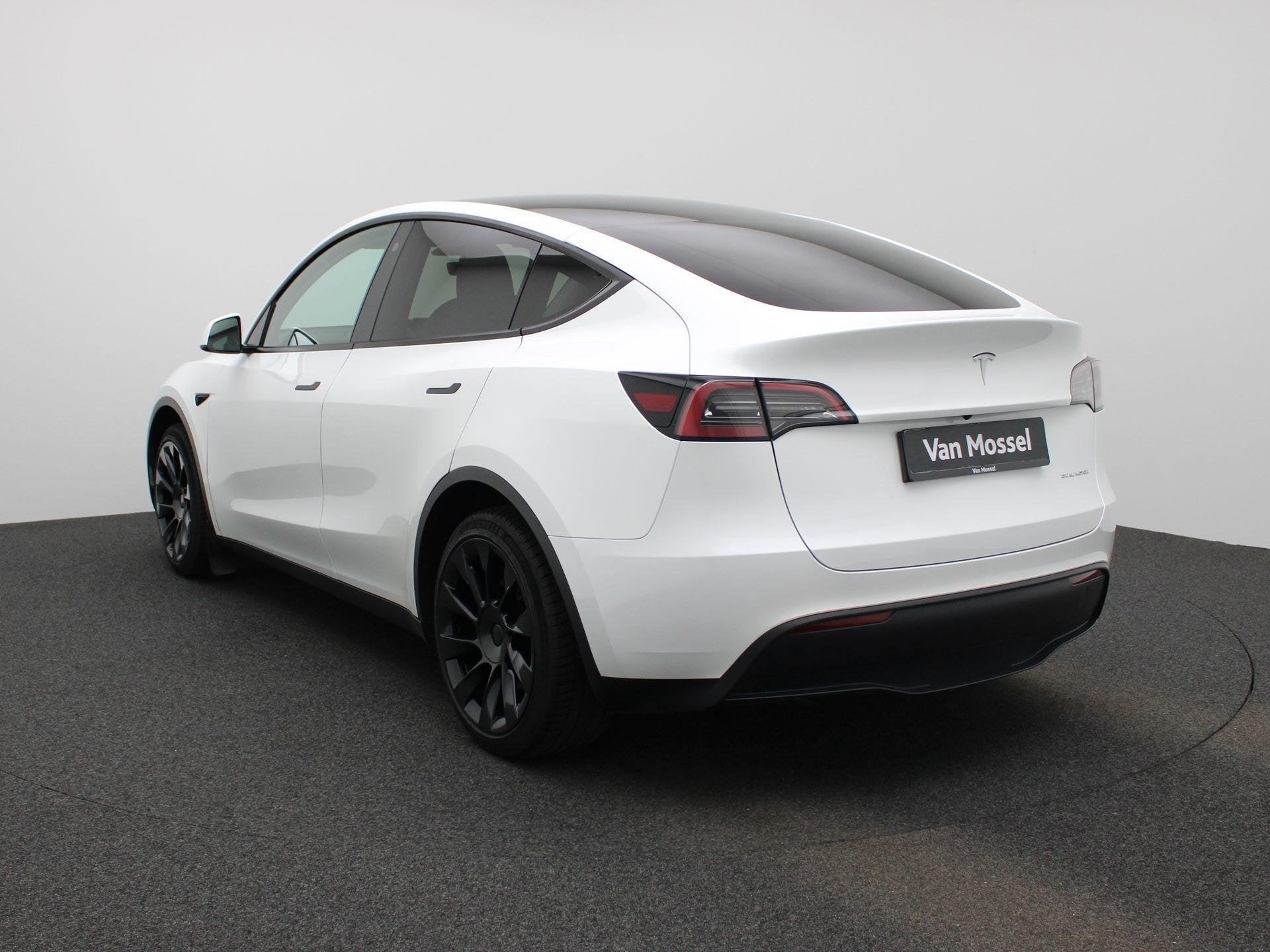 Foto 2 van Tesla Model Y Long Range AWD 75 kWh VERWACHT ! | AFNEEMBARE