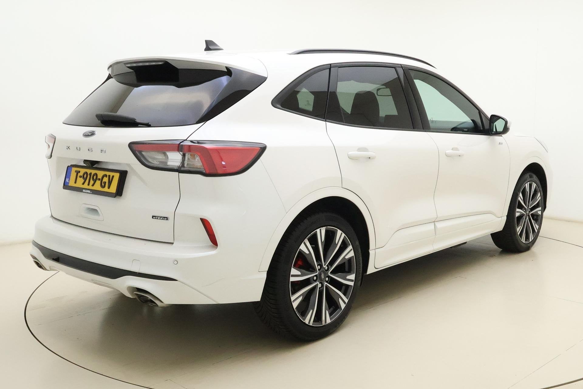 Ford Kuga 2.5 PHEV ST-Line 225 Pk | Stoel/Stuur/Voorraam Ver, Gebruikt, Euro 6, 4 cilinders, Wit
