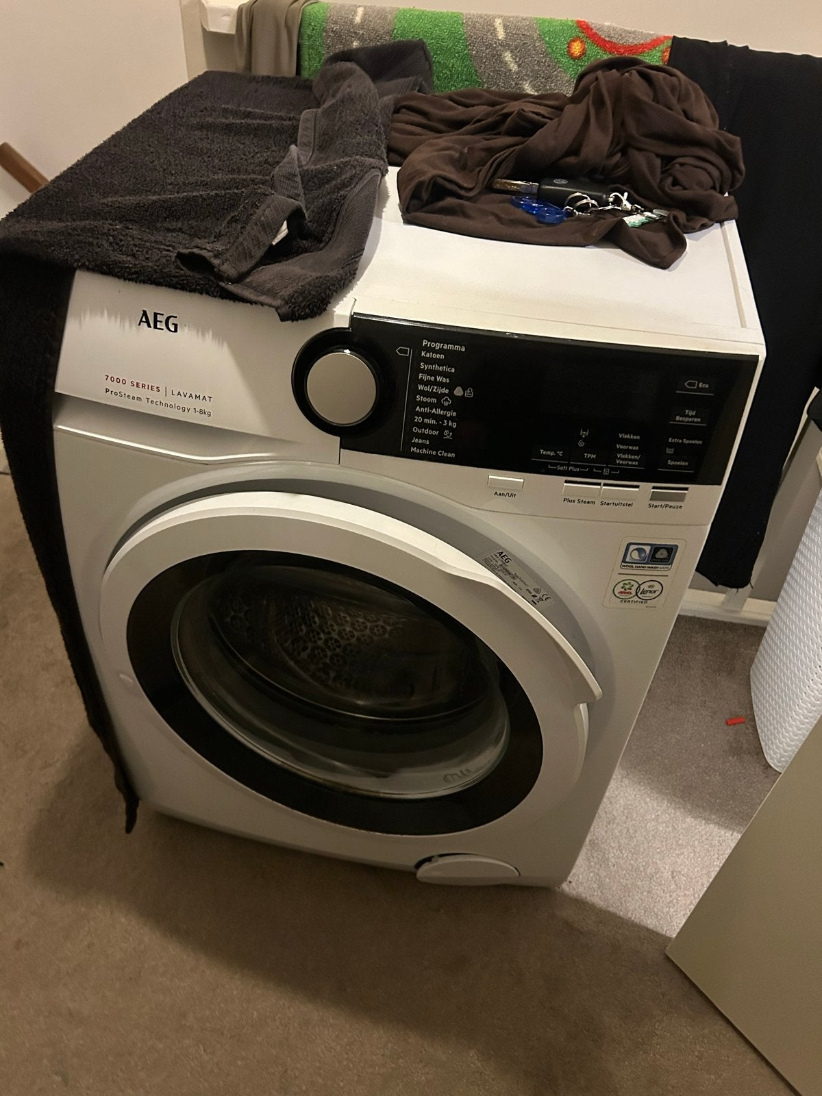 AEG 7000 SERIES LAVAMAT 8kg Wasmachine, Gebruikt, 8 tot 10 kg, Ophalen of Verzenden, 1600 toeren of meer