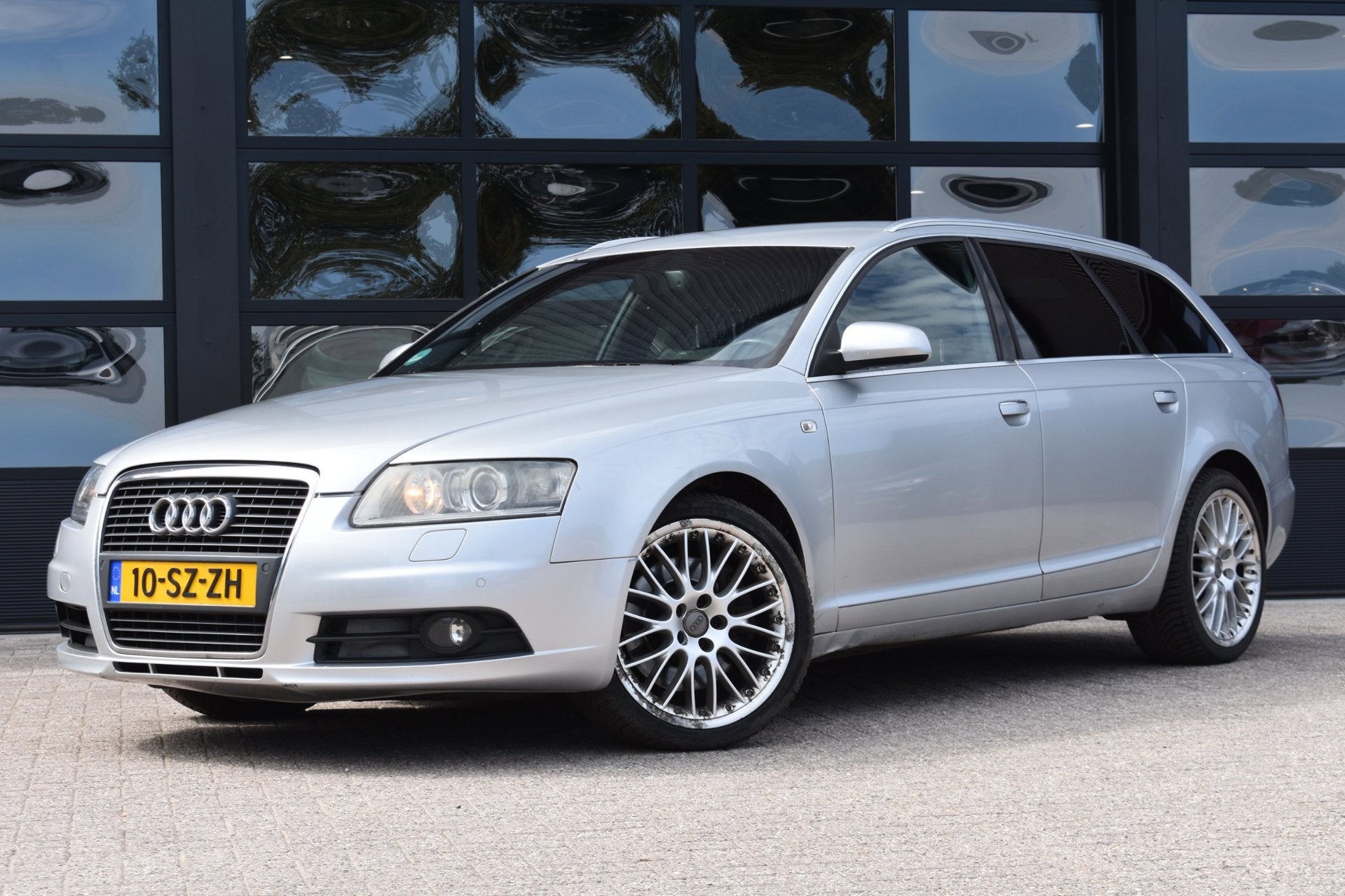 Audi A6 Avant 3.0 TDI quattro '06 Xenon Clima Navi Cruise, Auto's, Automaat, 1800 kg, Gebruikt, Zwart
