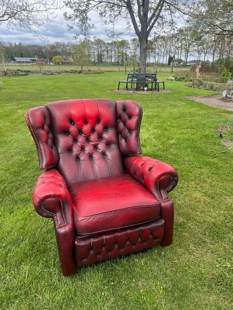 Rode Chesterfield Relax Fauteuil - Klassiek en Comfortabel, Huis en Inrichting, Fauteuils, Ophalen, Gebruikt, Leer, 75 tot 100 cm