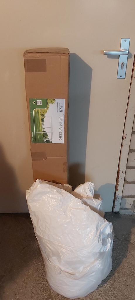 Partytent, Ophalen, Zo goed als nieuw, Partytent