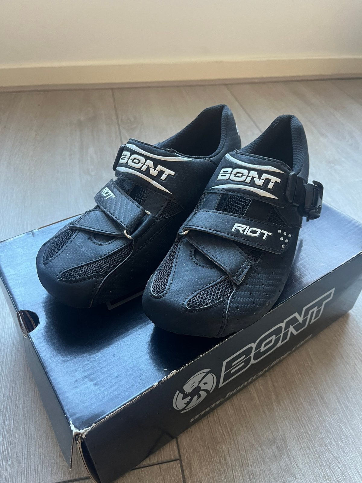 Bont Riot carbon race schoenen mt. 40 nieuw, Ophalen of Verzenden, Nieuw, Schoenen