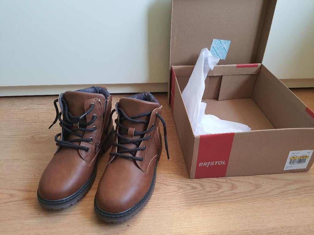 Kinderschoenen Nieuw, veterschoenen, Schoenen, Nieuw, Ophalen of Verzenden, Jongen