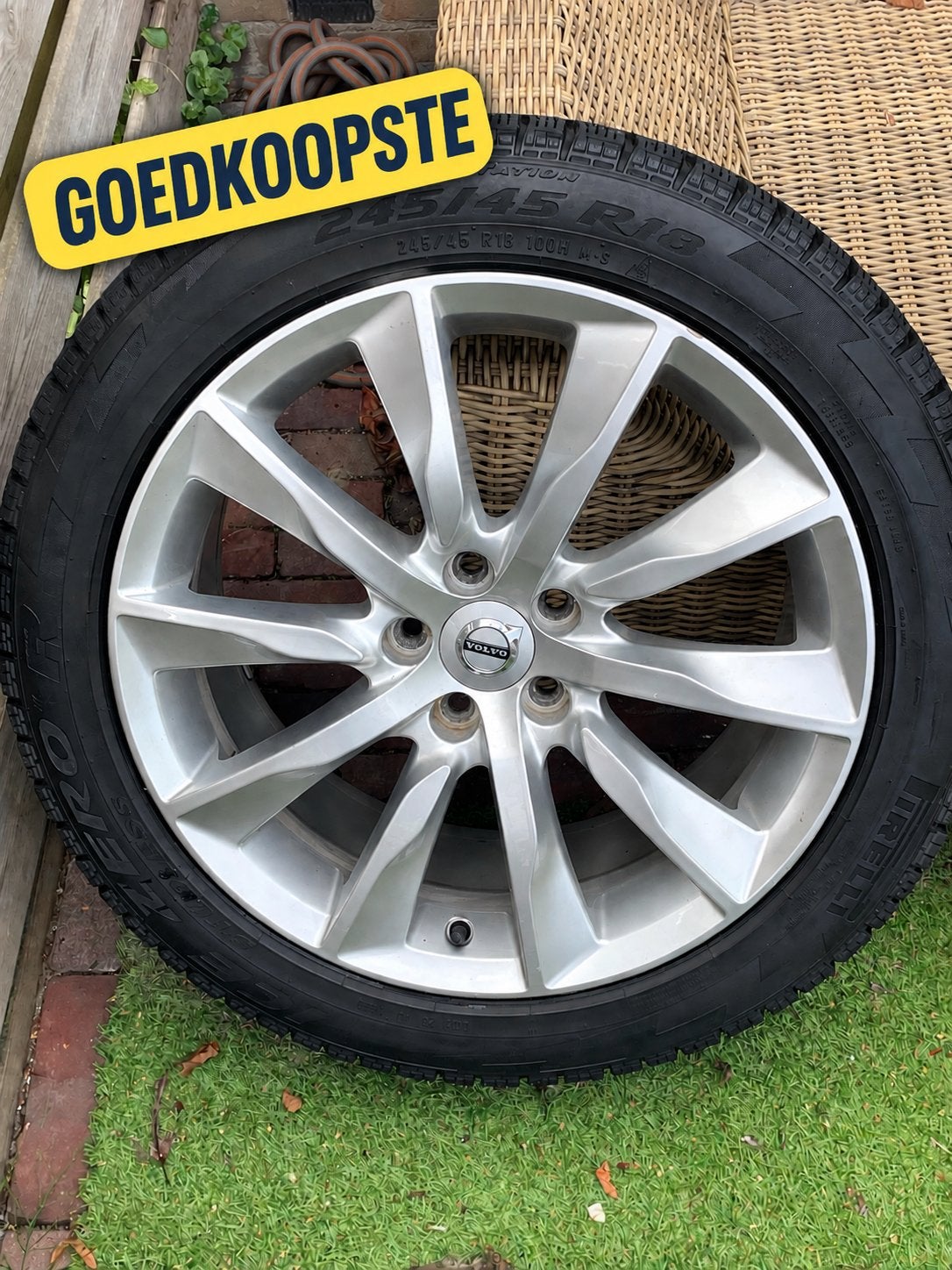 Volvo 10-spaaks Turbine Silver Bright 18”, Ophalen, 18 inch, Banden en Velgen, Winterbanden