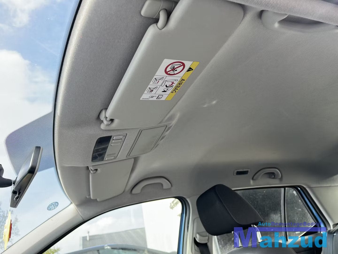 SKODA FABIA 3 hatchback hemel bekleding 2014-2021, Skoda, Skoda Auto a.s., Gebruikt, Infoline@skoda-auto.cz