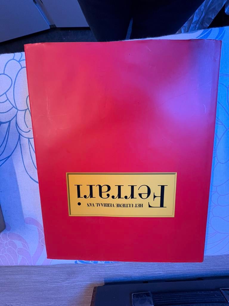 Het Ultieme Verhaal van Ferrari Boek, Ophalen of Verzenden, Zo goed als nieuw, Ferrari