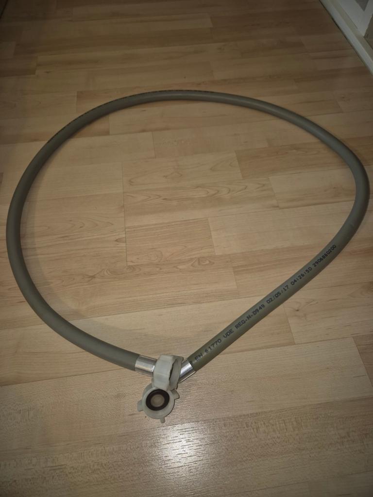 Aanvoerslang vaatwasser / wasmachine 1,50m (150 cm)., Ophalen of Verzenden, Zo goed als nieuw