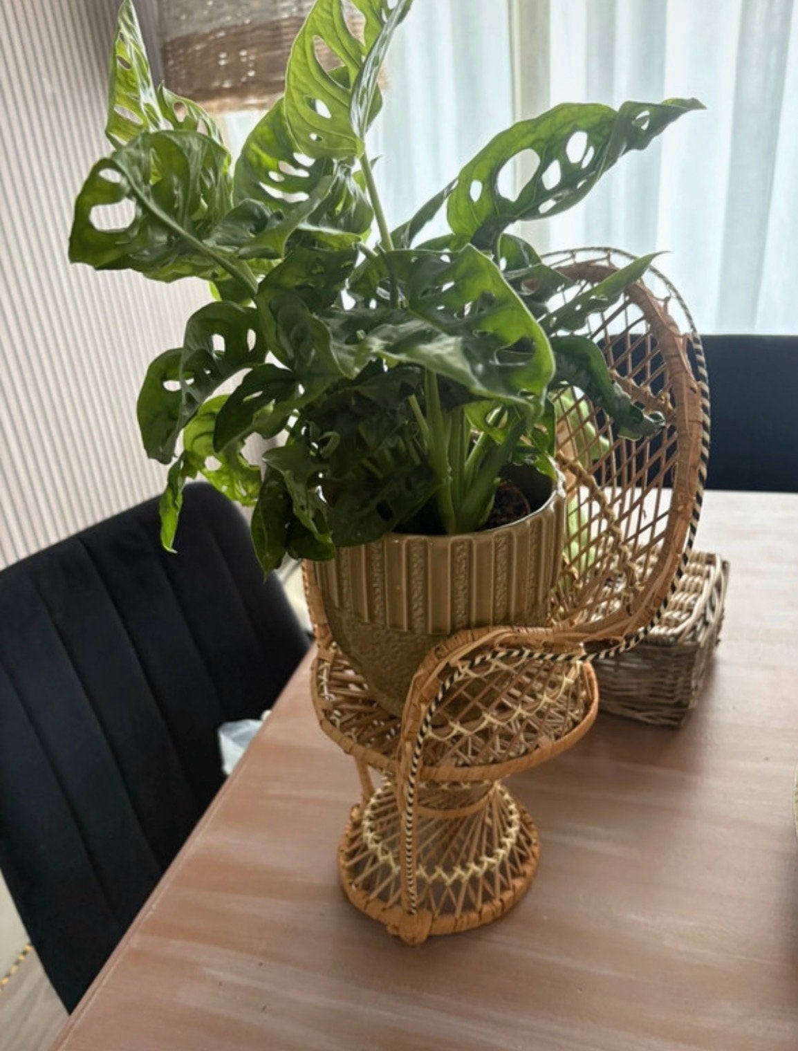 Vintage Rotan Plantenstoel - 40 cm hoog, Vintage, Gebruikt, Ophalen of Verzenden, Natuurlijk materiaal