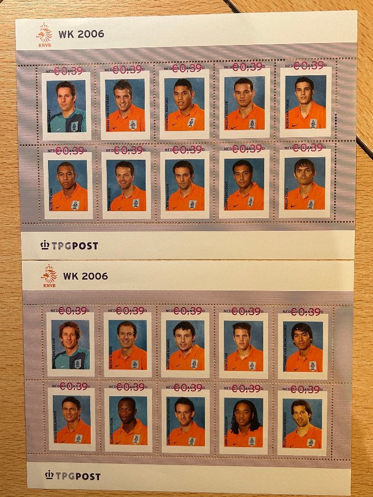 Twee velletjes Nederlands Elftal WK2006, Verzenden, Na 1940, Postfris