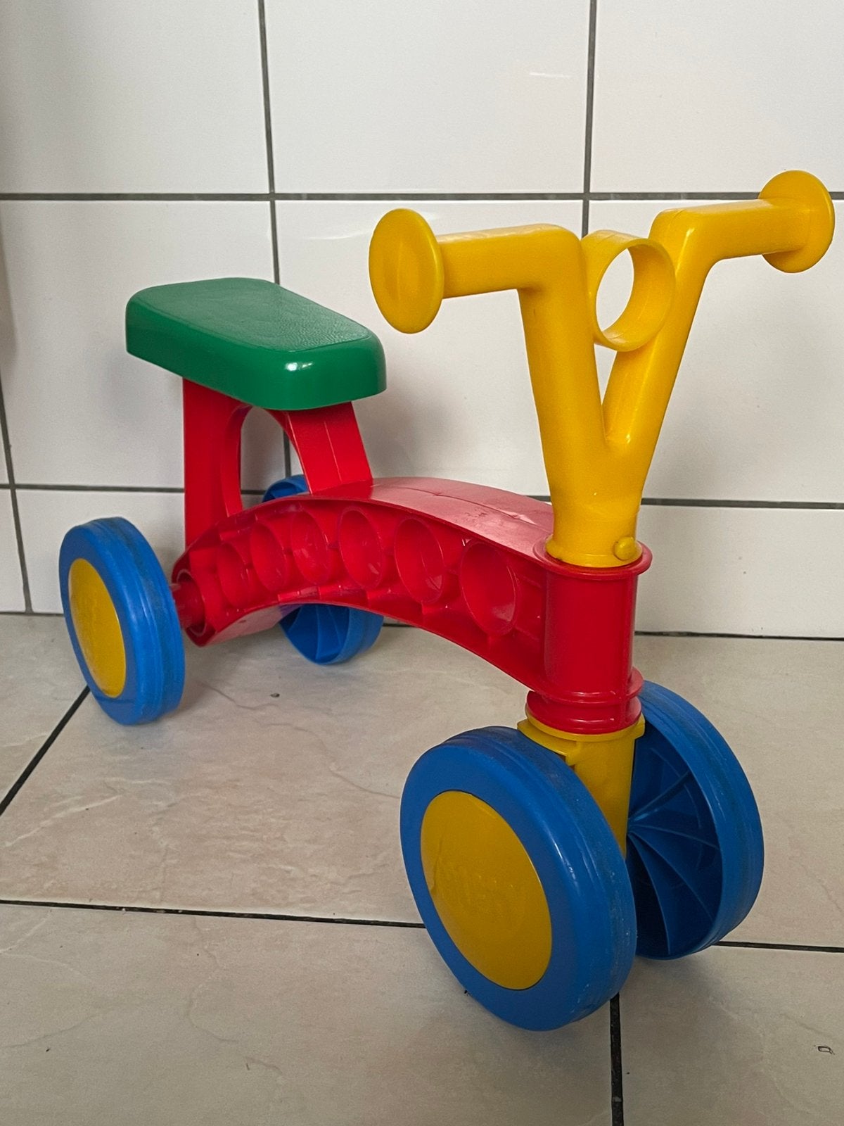 Klein loopfietsje, Kinderen en Baby's, Ophalen, Zo goed als nieuw, Loopfiets