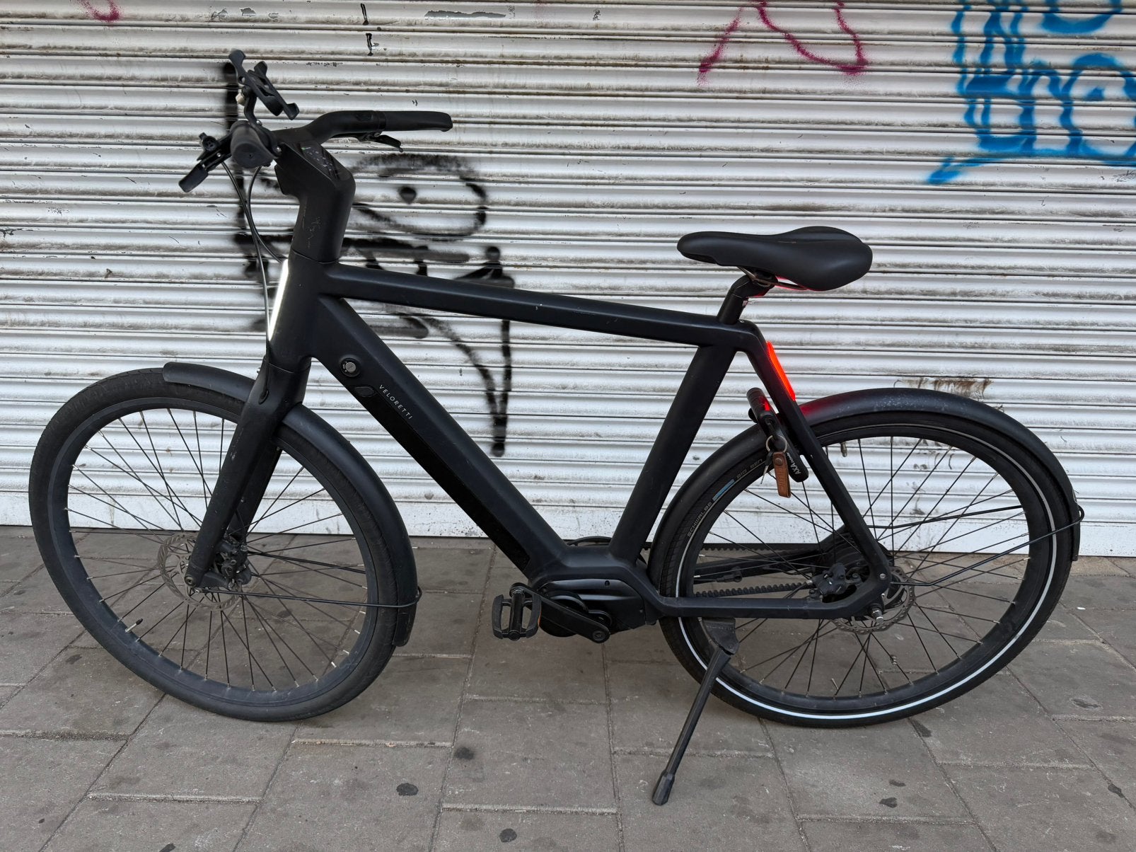 Veloretti Two Pro Mat Zwart, Fietsen en Brommers, Elektrische fietsen, Zo goed als nieuw, Veloretti, 55 tot 59 cm, 50 km per accu of meer
