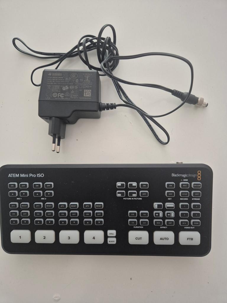 Blackmagic ATEM Mini Pro ISO-Live Production Switcher, Ophalen, Zo goed als nieuw, Video