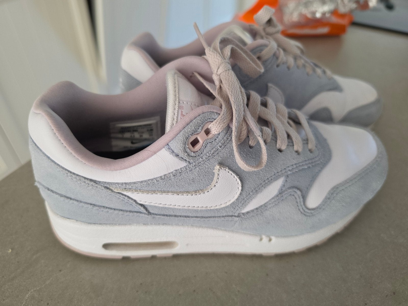 nike air max 1 maat 38 (gepersonaliseerd), Ophalen of Verzenden, Sneakers of Gympen