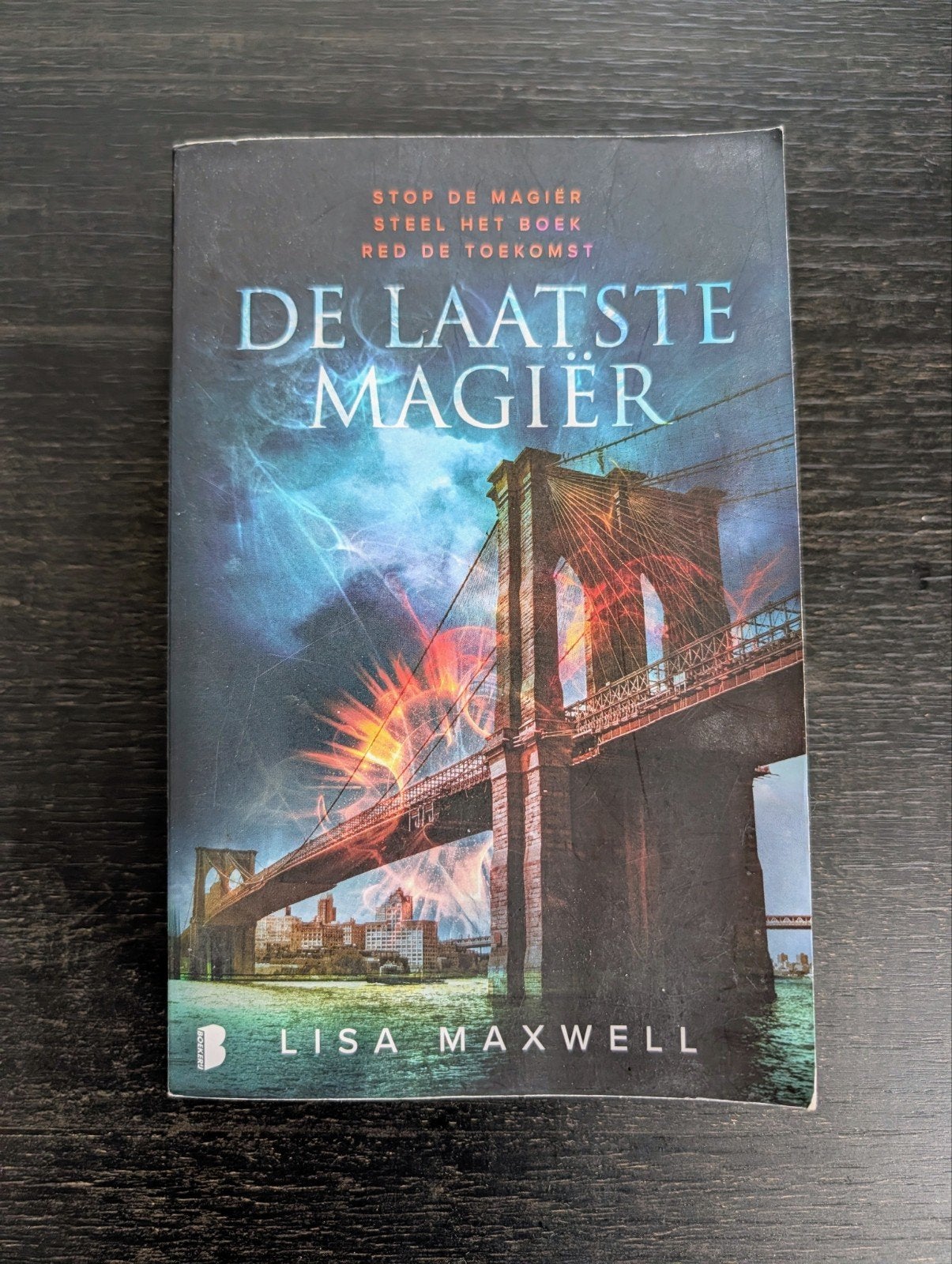 De Laatste Magier - Lisa Maxwell (Fantasy Boek), Boeken, Ophalen of Verzenden, Gelezen, Lisa Maxwell