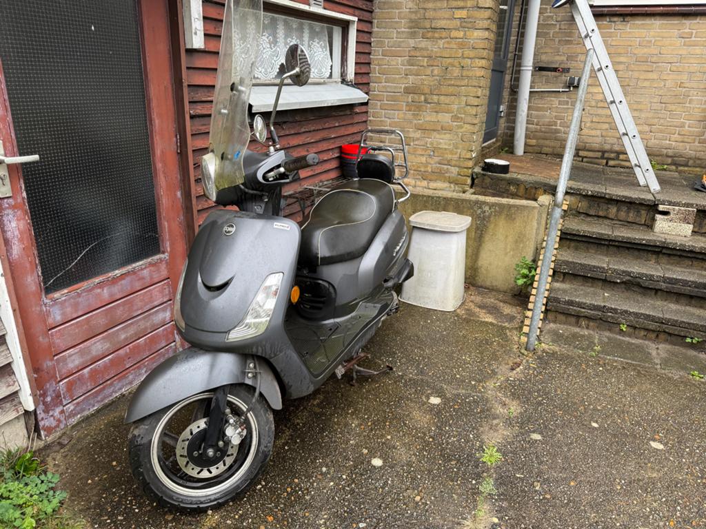 Sym Fiddle 2 eerste eigenaar sinds 2018, Fietsen en Brommers, Scooters | SYM, Ophalen, Gebruikt, Benzine, Fiddle