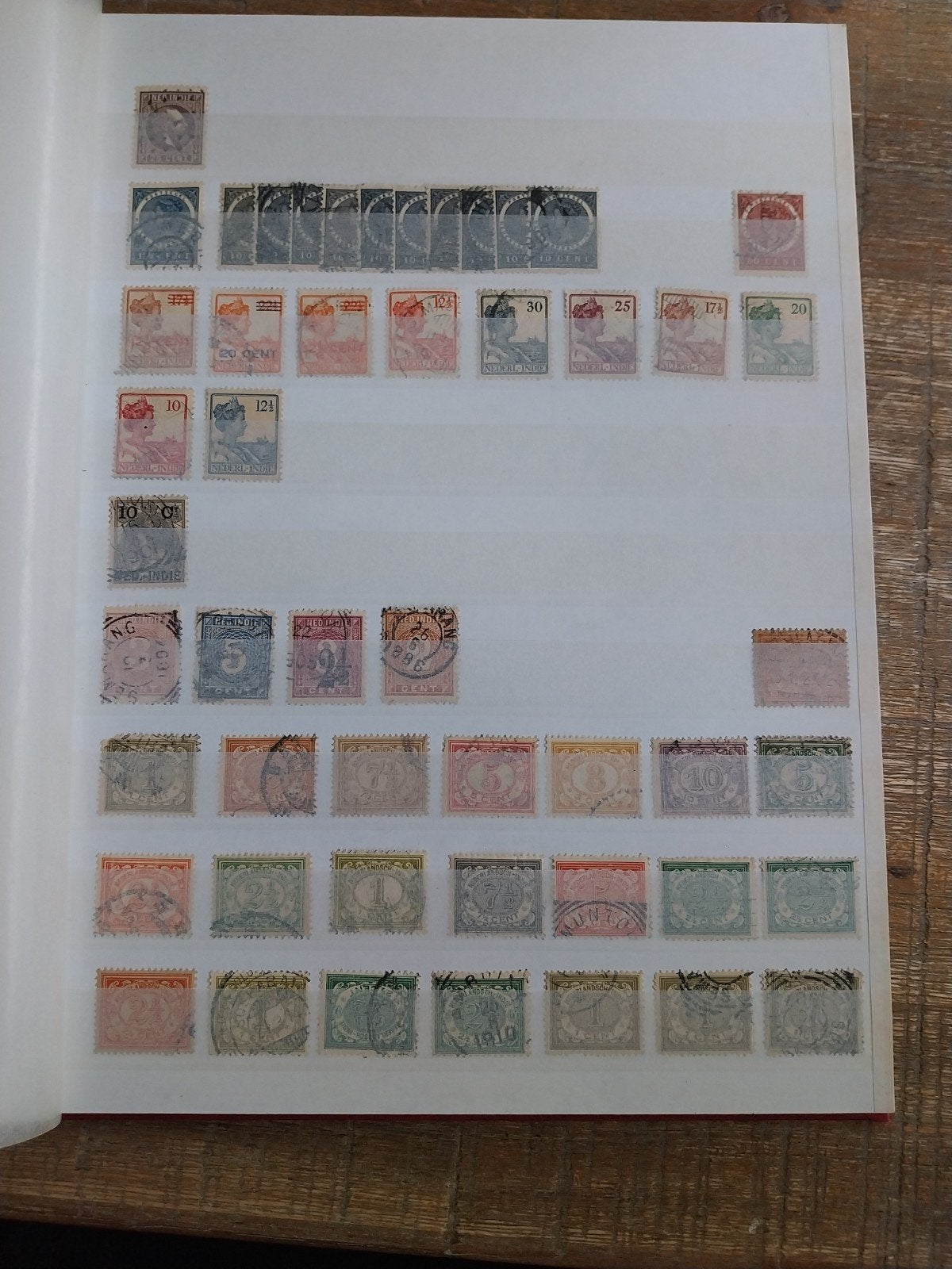 Postzegel album Indonesië, Postzegels en Munten, Postzegels | Volle albums en Verzamelingen, Ophalen of Verzenden, Buitenland