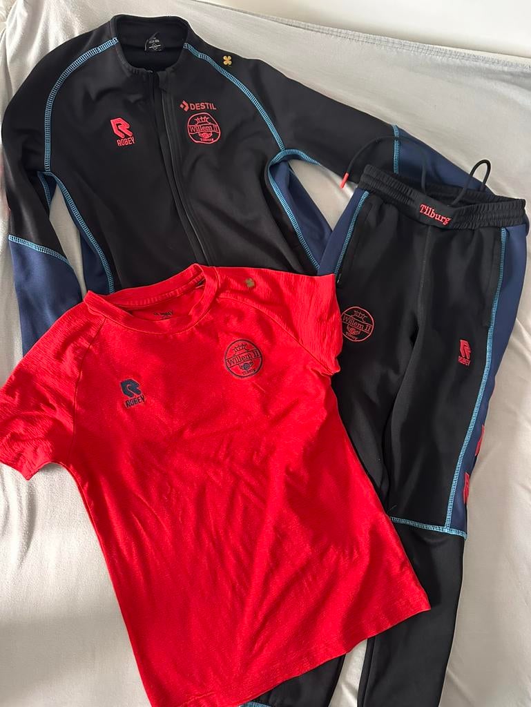 Willem ii pak set maat 140 152 tenue trainigspak willemII, Kinderen en Baby's, Ophalen, Zo goed als nieuw, Meisje, Broek