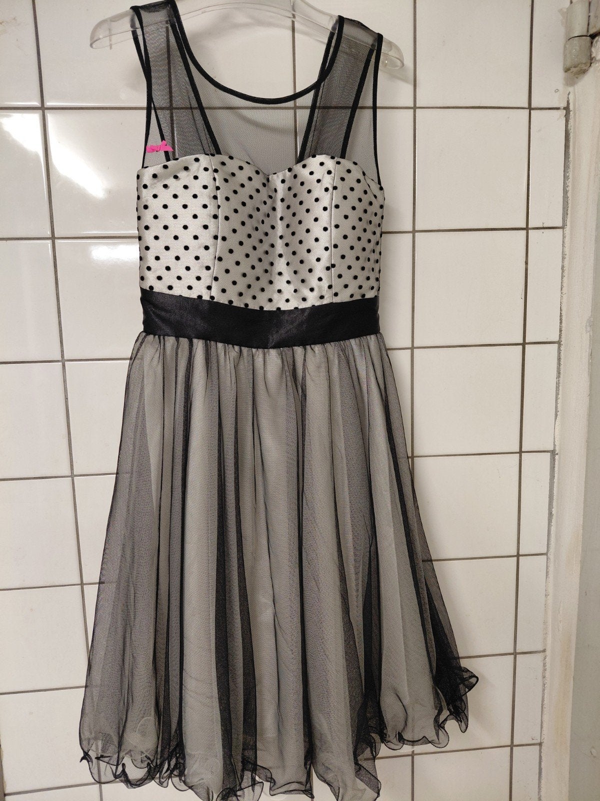 Feestjurk zwart wit stippen maat 164, Ophalen, Gebruikt, Meisje, Jurk of Rok
