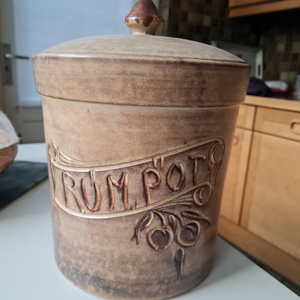 Aardewerk Rumpot met deksel - Kleine beschadiging, Ophalen of Verzenden