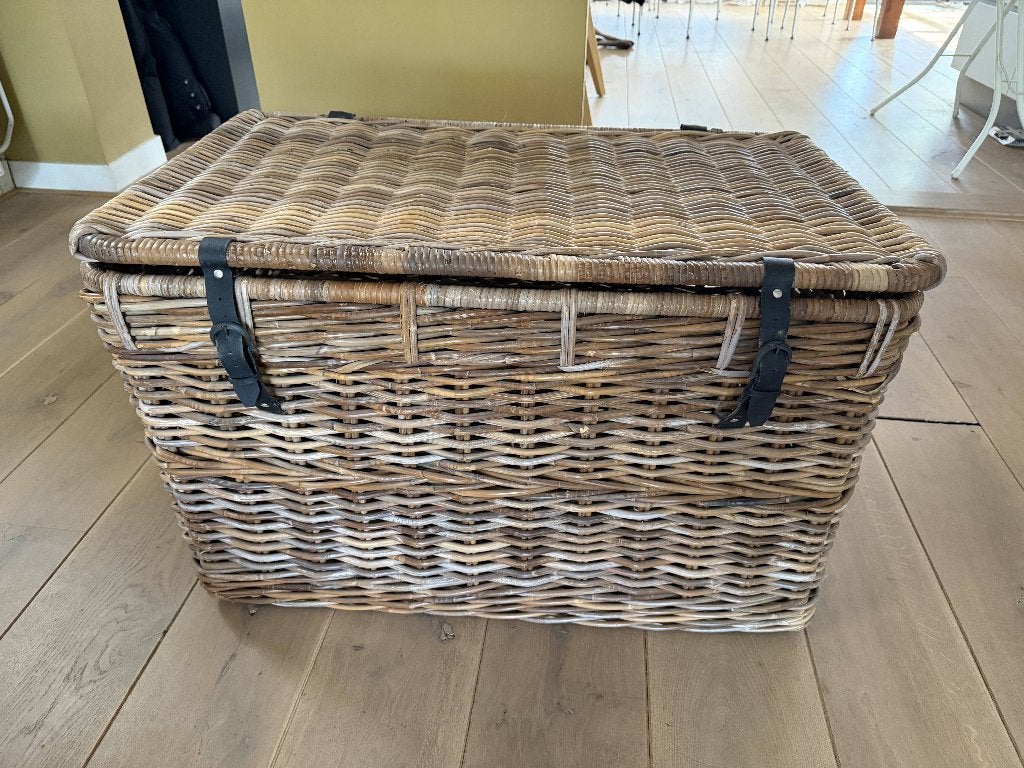 Grote rotan mand 90 x 55 x 56 cm HSM Collection, Ophalen, Mand, Met deksel, Zo goed als nieuw