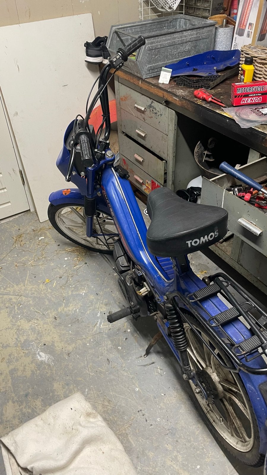 Tomos rollend frame met geel kenteken gezocht, Fietsen en Brommers, Ophalen of Verzenden, Gebruikt