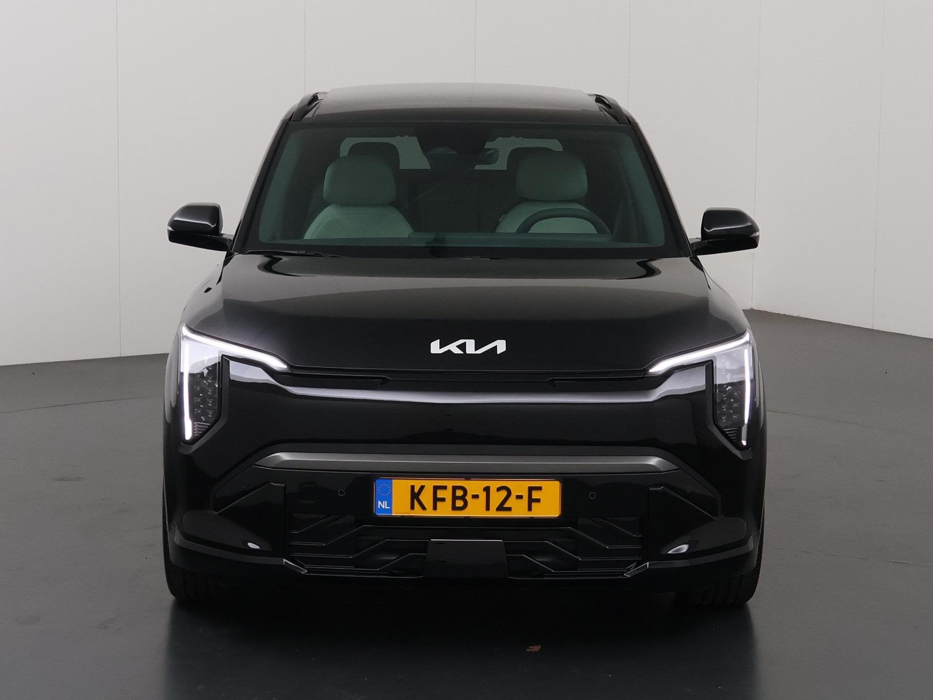 Kia EV3 GT-Line 81.4 kWh | Panoramaschuifdak | Harman Kardon, 510 min, Zwart, 33 min, Zwart