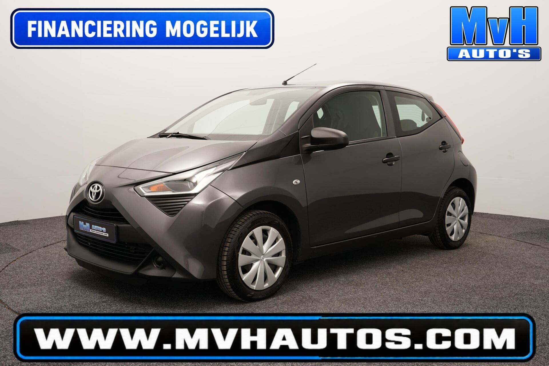 Toyota Aygo 1.0 VVT-i x-fun|AIRCO|BLUETOOTH|ORGNL|LED|DAB, Voorwielaandrijving, Dealer onderhouden, Stof, Gebruikt