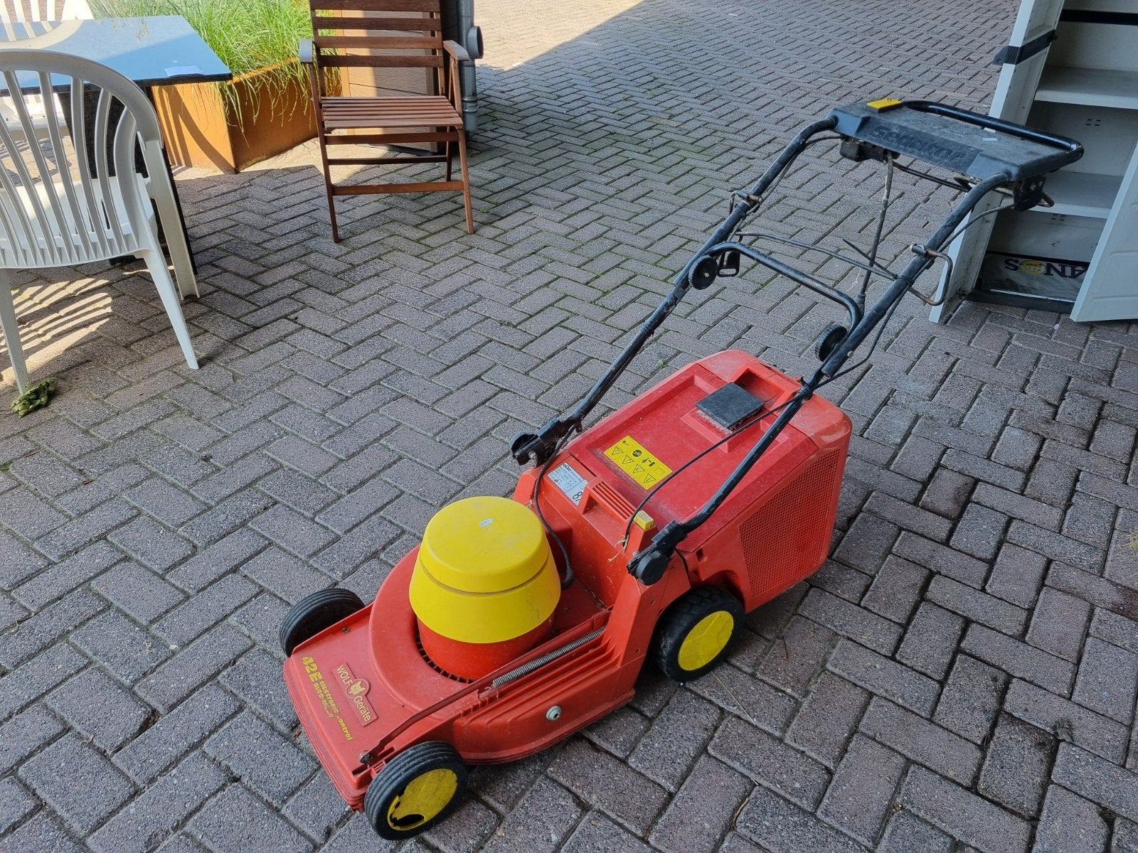 Wolf Garten 42E Elektrische Grasmaaier, Tuin en Terras, Grasmaaiers, Ophalen, Cirkelmaaier, Elektrische grasmaaier, Opvangbak