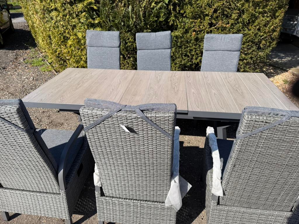 Mooie grote tuinset met 6 gas geveerde standen stoelen, Overige materialen, Meer dan 8 zitplaatsen, Nieuw, Ophalen of Verzenden