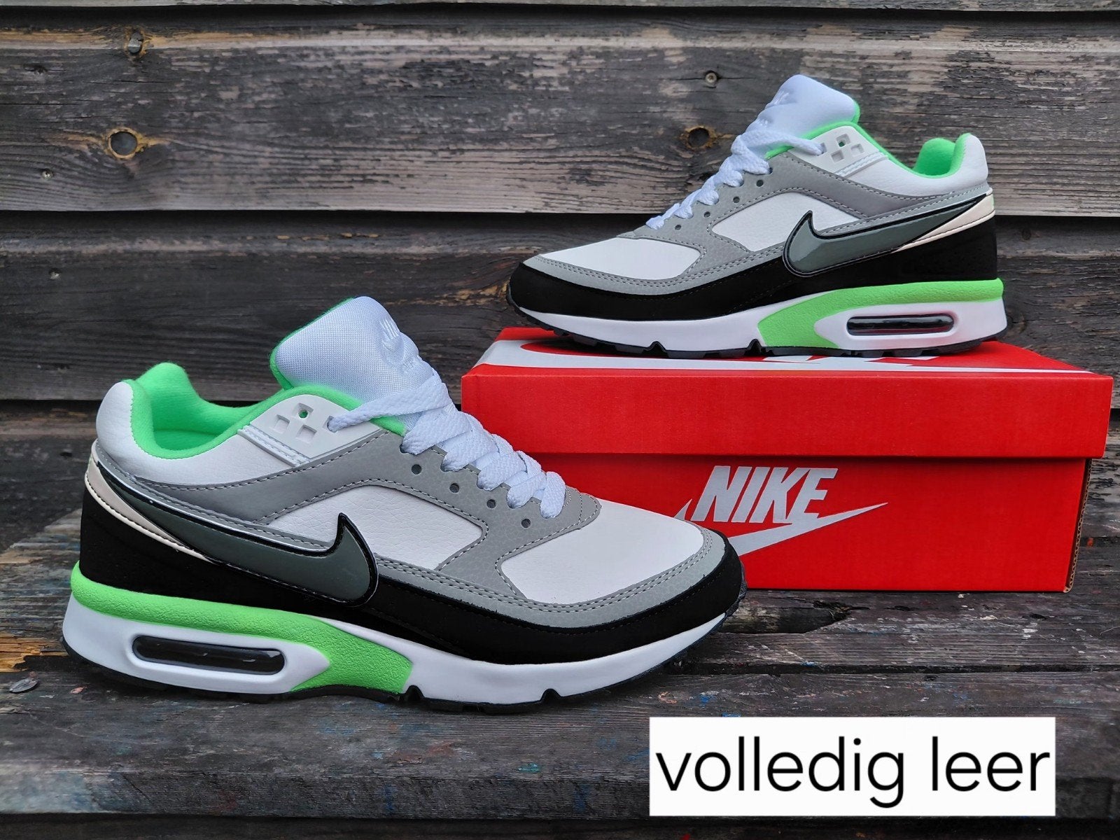 Nike air max classic bw leer, Kleding | Heren, Schoenen, Ophalen of Verzenden, Nieuw, Zwart