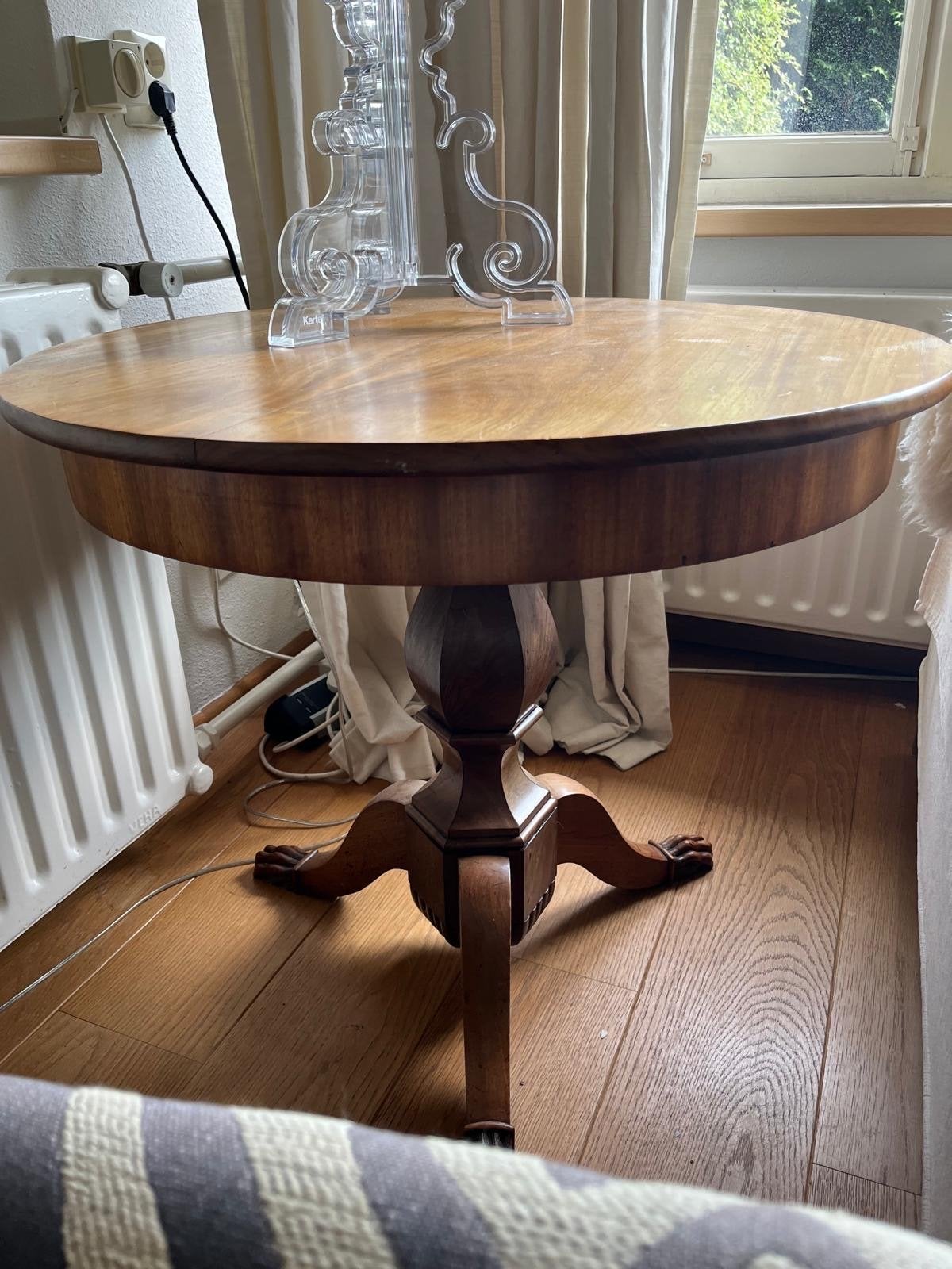 Antieke houten bijzettafel, Ophalen