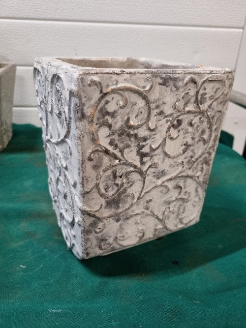 bloempot grijs met patroon aardewerk, Tuin en Terras, Bloempotten, Ophalen of Verzenden, 'T Olde Gre-j, Info@toldegrej.nl, Endepoelstraat 20f Didam
