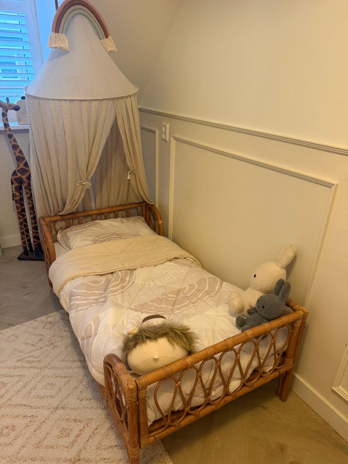 Rotan kinderbed incl matras, Ophalen, 70 tot 85 cm, 140 tot 160 cm, Zo goed als nieuw