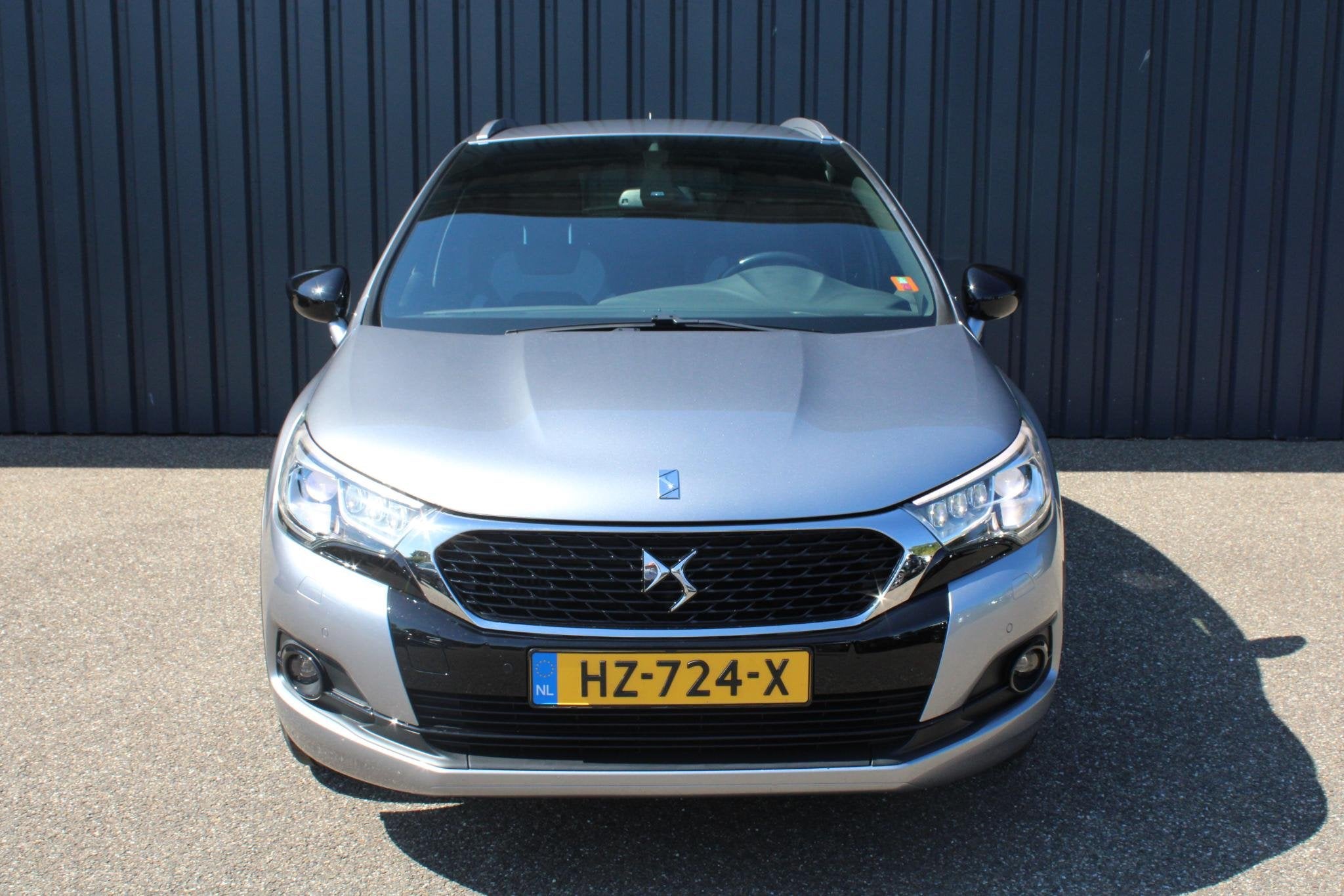DS 4 Crossback 1.2 PureTech Chic Navigatie | DENON Hifi | Cl, Auto's, Stof, Gebruikt, Euro 6, 1199 cc