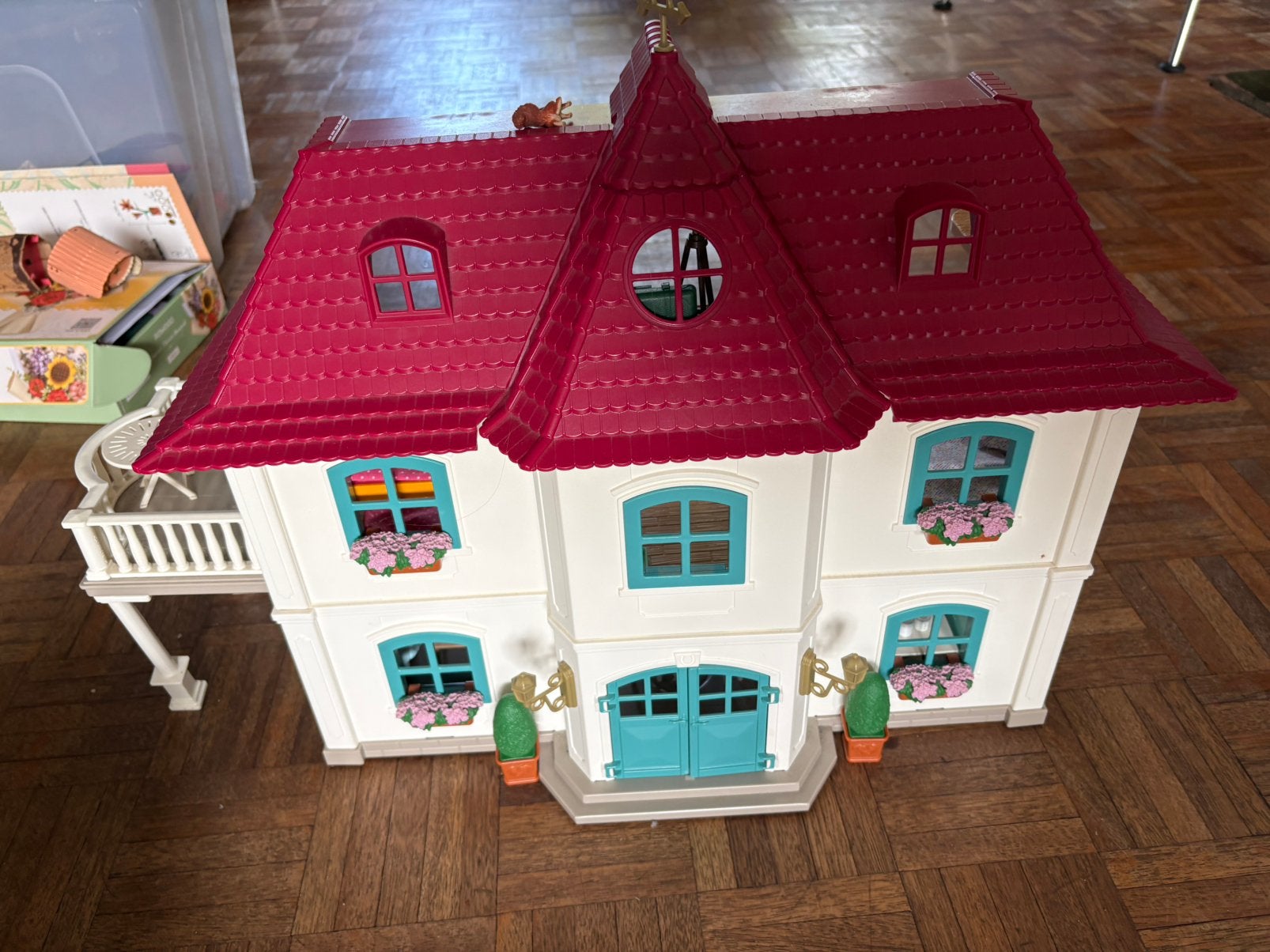 Schleich landhuis, auto, trailer, pipowagen en toebehoren, Ophalen, Zo goed als nieuw, Poppenhuis