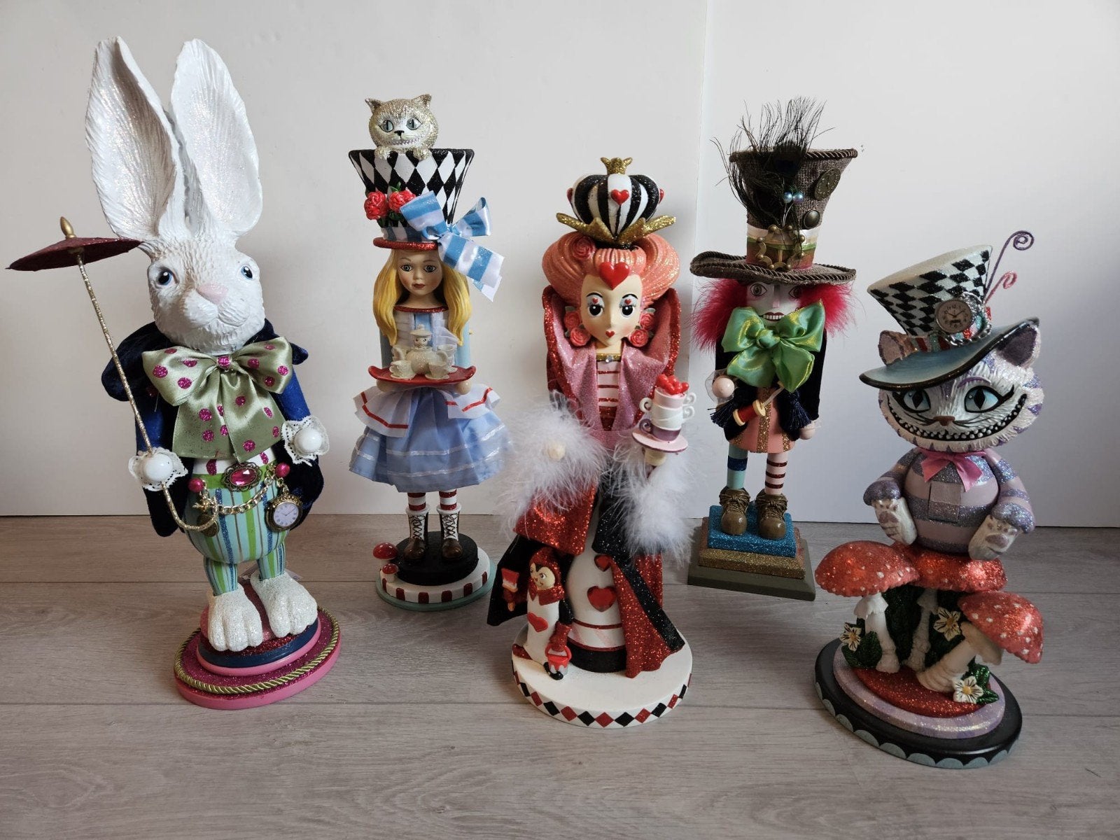 notenkrakersserie Alice in Wonderland, Verzamelen, Ophalen of Verzenden, Nieuw, Fantasy