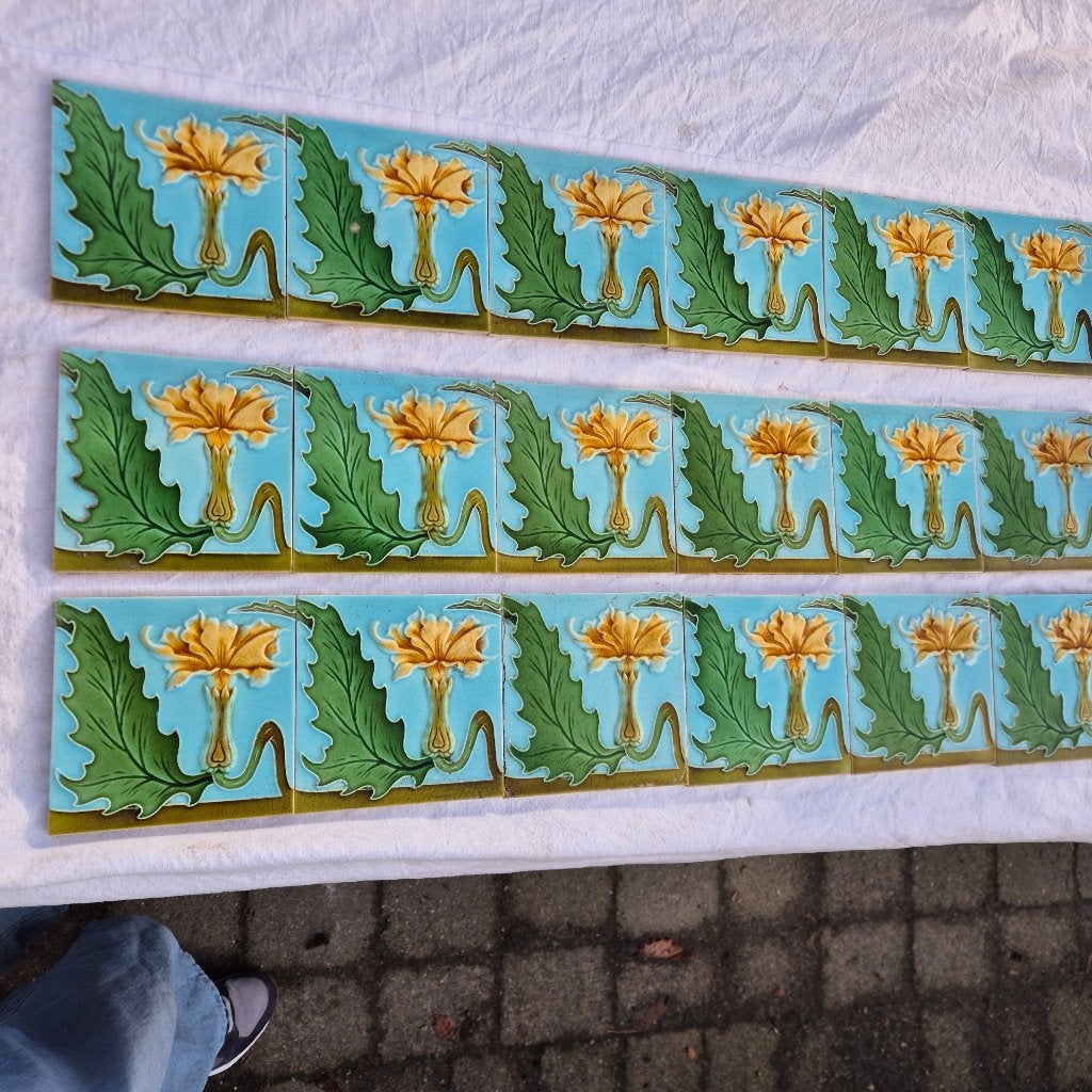 18 art nouveau wandtegels prachtige kleuren, Ophalen